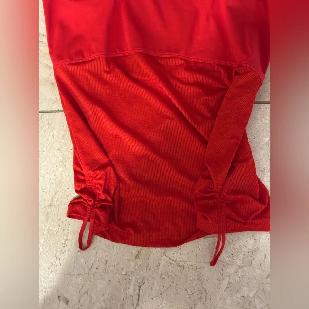 Red Racerback Tank Top - Fabletics Medium - Picture 3 of 4